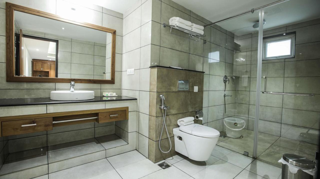 Dass Continental Hotel 4*