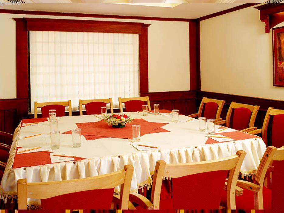 Hotel Dass Continental 4*